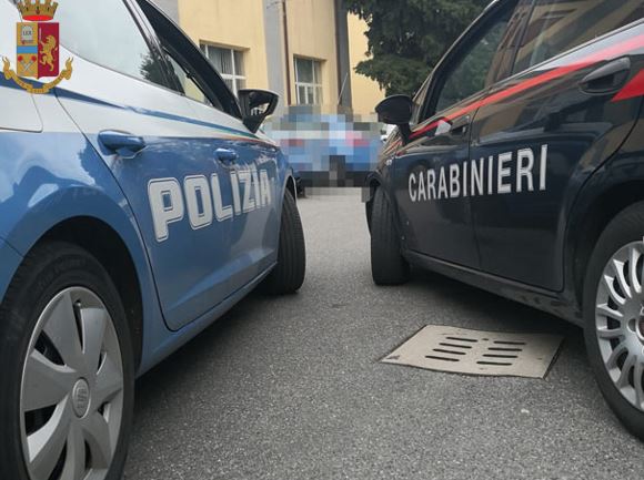 Estorsione ad imprenditore di Scalea per finanziare detenuti: cinque arresti