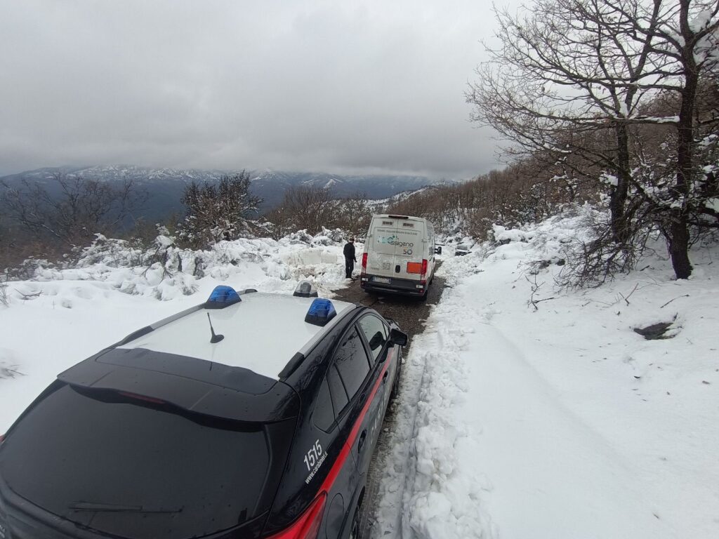 Maltempo in Calabria: raffiche di vento, pioggia e neve: mappa dei disagi della giornata