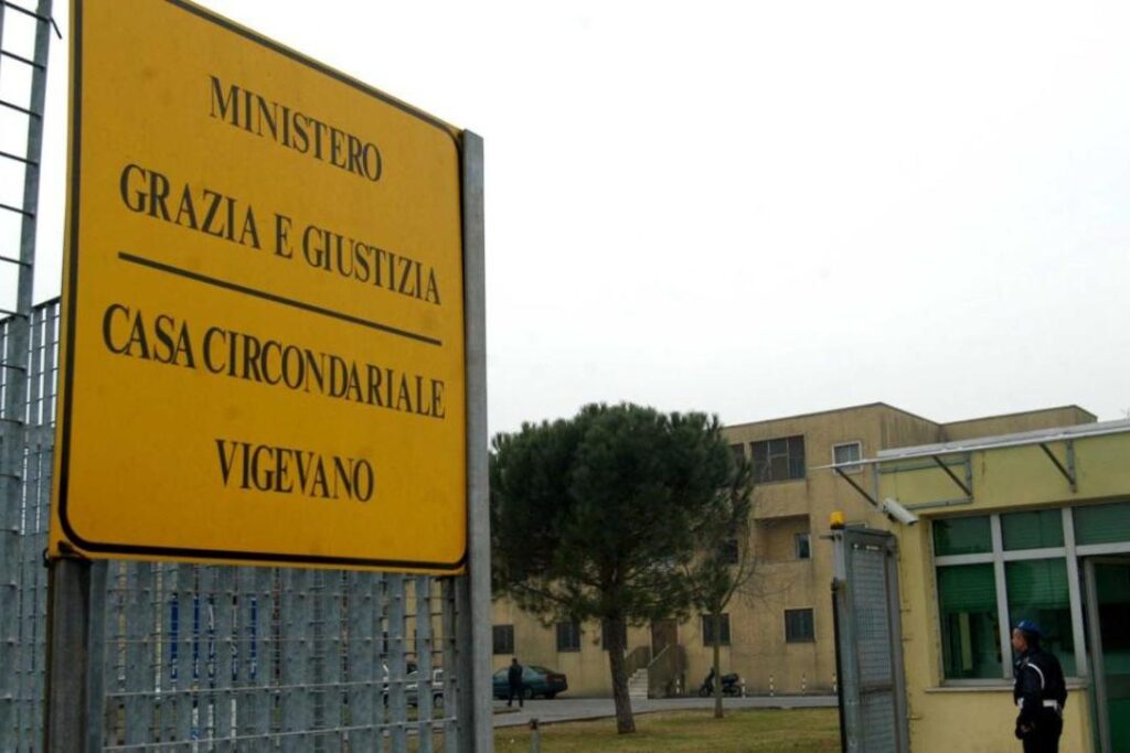 Detenuto calabrese muore suicida nel carcere di Vigevano: arrestato per rapina da 55 euro