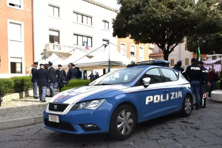 Crotone. Questore emette cinque Daspo sportivo e due sorveglianze speciali