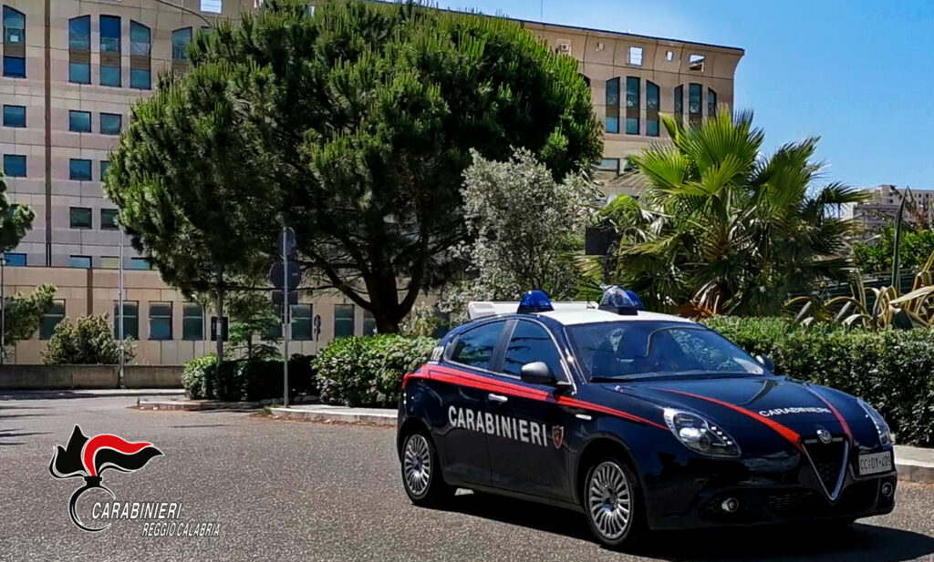 Reggio Calabria. Arrestato un extracomunitario per rapina a mano armata e resistenza a Pubblico Ufficiale