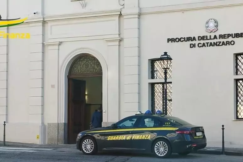 ‘Ndrangheta. “Omicidio Pirillo a Ciro’ Marina”: quattro arresti