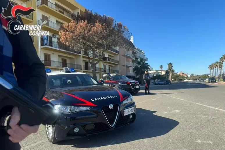 Corigliano-Rossano. Fermata vicino al carcere con droga: arrestata